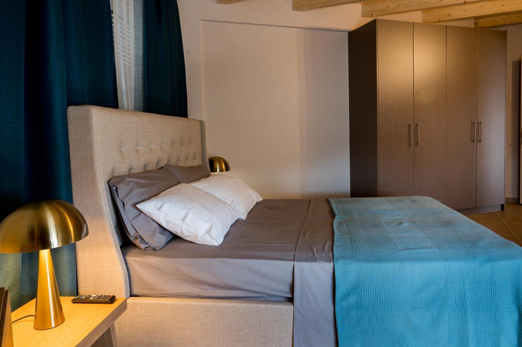 Meda Apartments เปรเวซา ภายนอก รูปภาพ